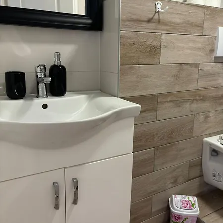 Bosnjak Starigrad Paklenica