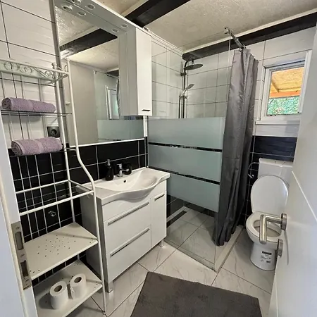 Bosnjak * Starigrad Paklenica