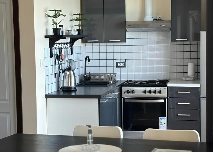 Bosnjak * Стариград-Пакленица